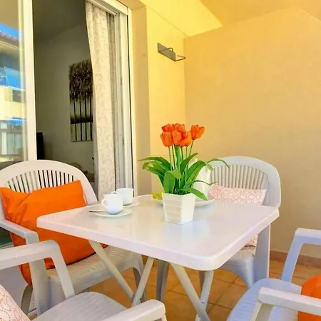Charming In With Shared Pool Appartement *